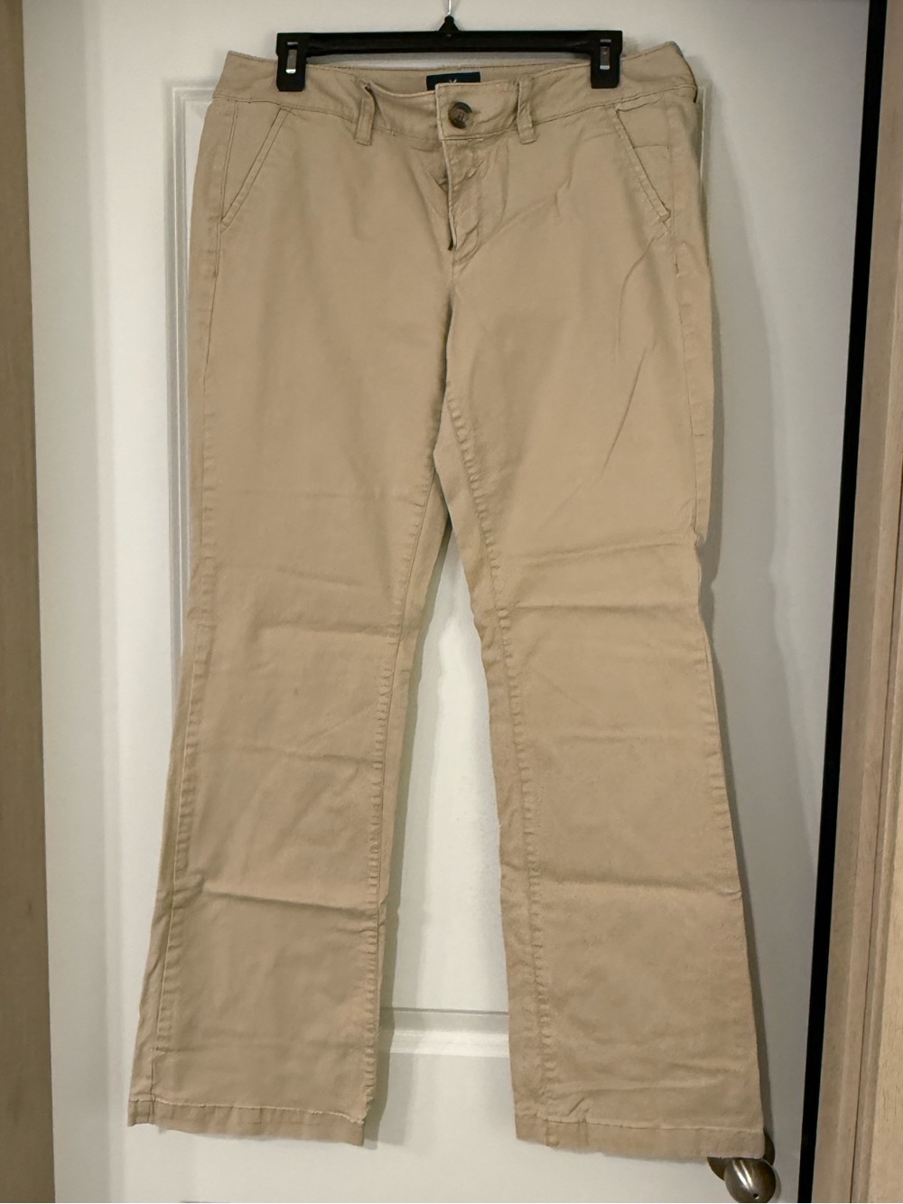 American Eagle Outfitters Beige Chino Pants